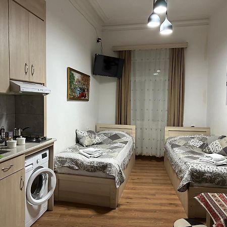 Leselidze Guest House Тбилиси Екстериор снимка
