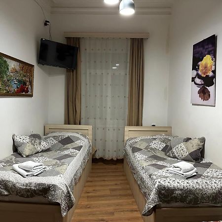Leselidze Guest House Тбилиси Екстериор снимка