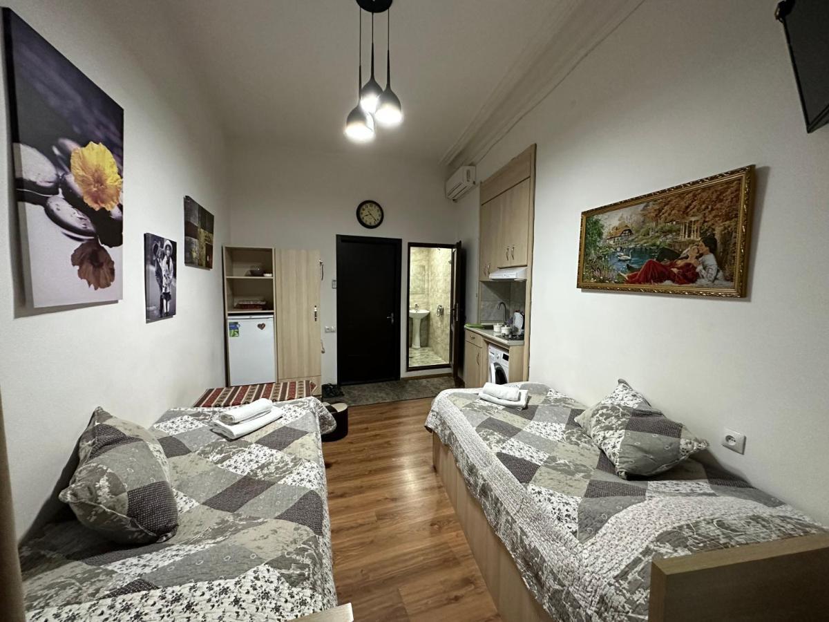 Leselidze Guest House Тбилиси Екстериор снимка