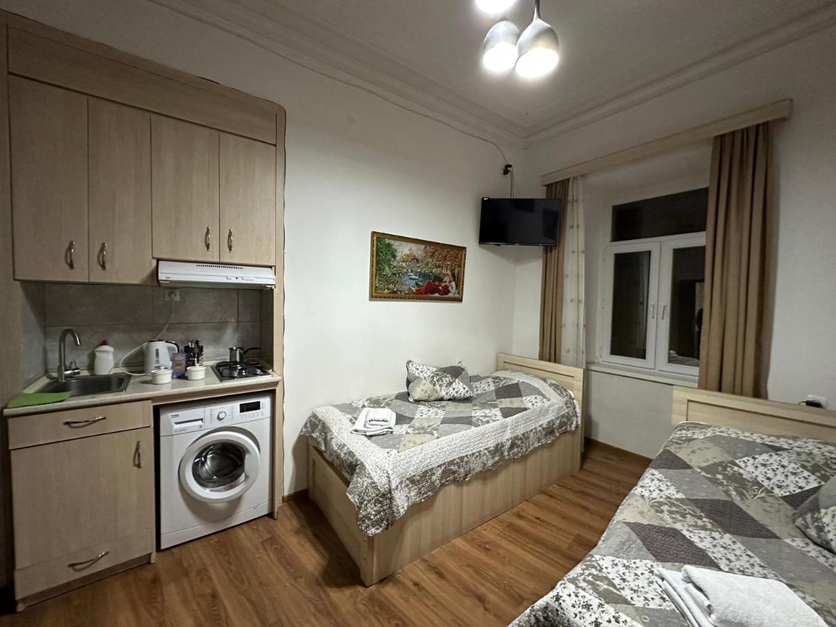 Leselidze Guest House Тбилиси Екстериор снимка